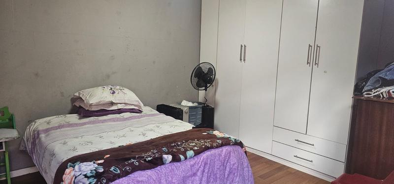 2 Bedroom Property for Sale in Guguletu Western Cape